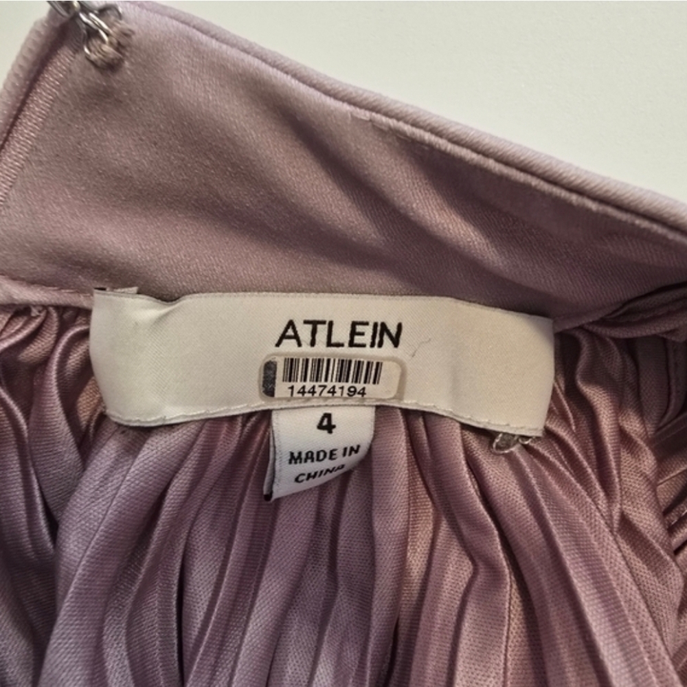 Atlein Mauve Plisse Top In Pink Turtleneck Sleeveless Size 4 - Picture 9 of 12